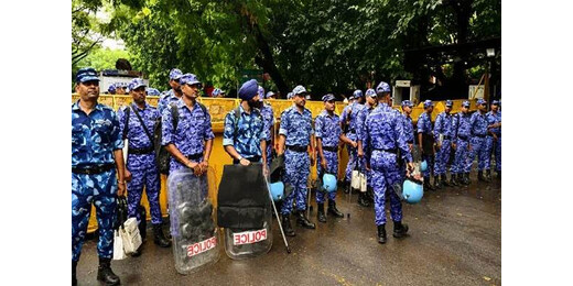 विरोध प्रदर्शनों के बीच दिल्ली में सुरक्षा का अभेद्य घेरा, 2,000 अतिरिक्त CRPF जवानों की तैनाती